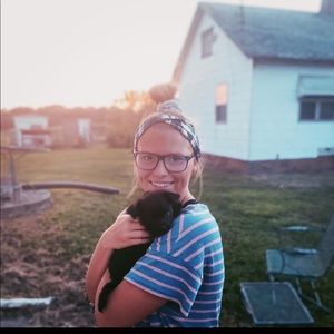 Meet your Posher, Megan